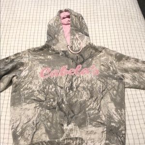 Cabela’s Real Tree sweatshirt
